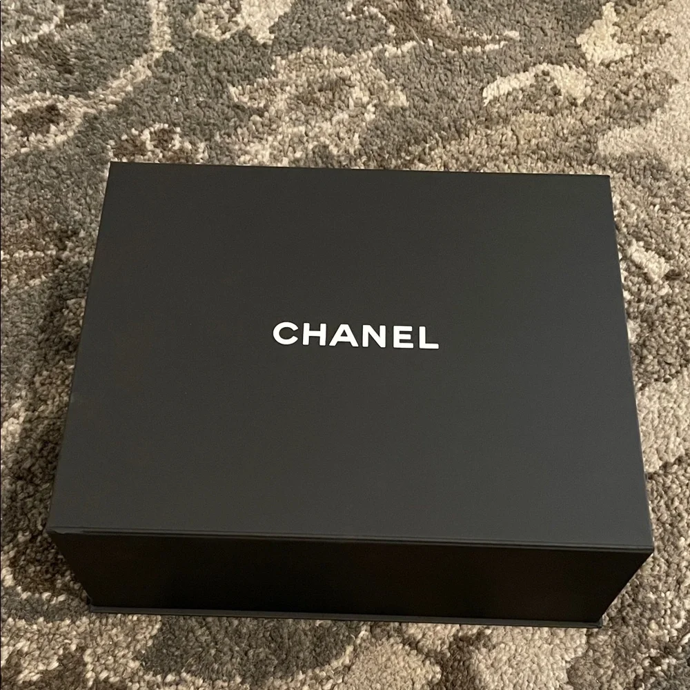 Chanel Black Magnetic Box